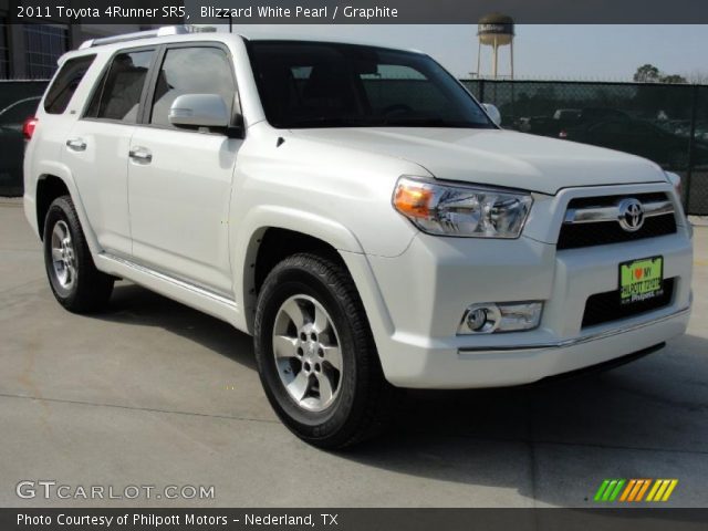 2011 Toyota 4Runner SR5 in Blizzard White Pearl