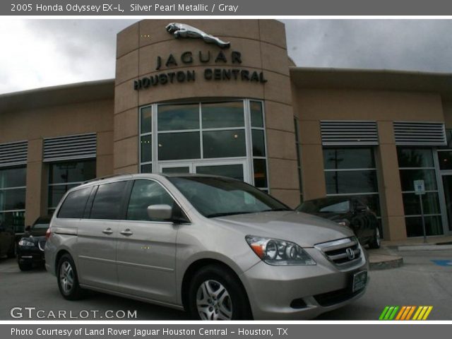 2005 Honda Odyssey EX-L in Silver Pearl Metallic