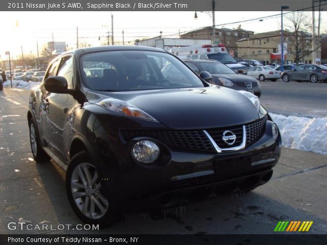 2011 Nissan Juke S AWD in Sapphire Black