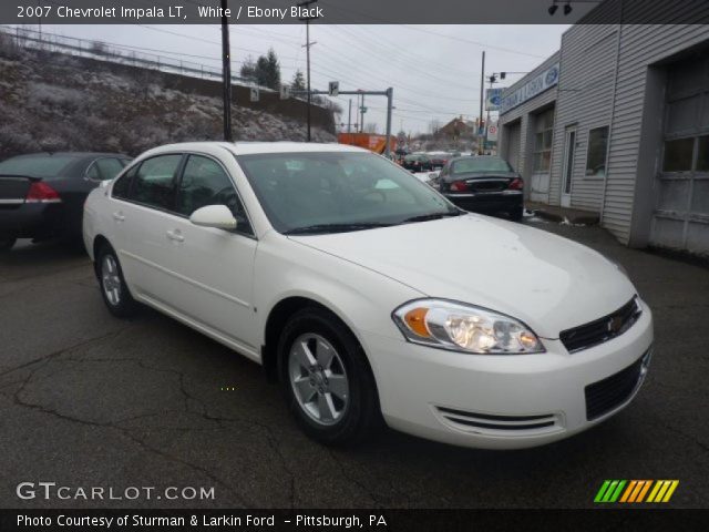2007 Chevrolet Impala LT in White