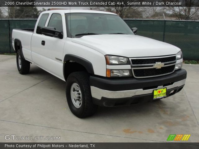 2006 Chevrolet Silverado 2500HD Work Truck Extended Cab 4x4 in Summit White