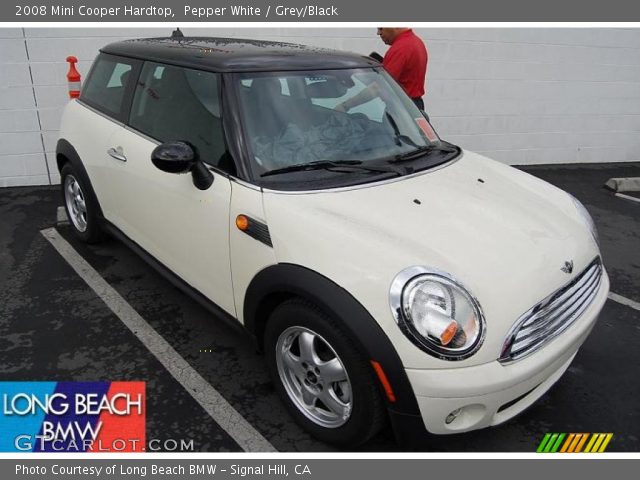 2008 Mini Cooper Hardtop in Pepper White
