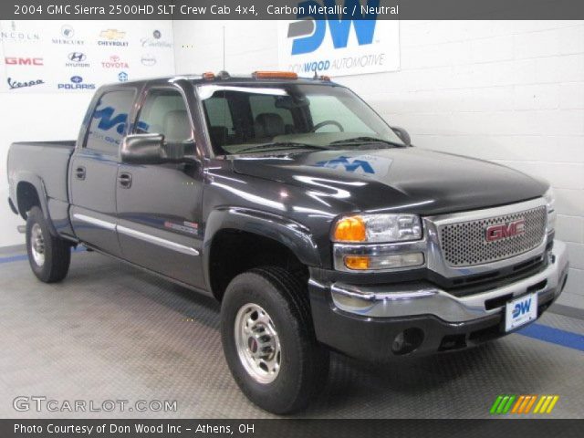 2004 GMC Sierra 2500HD SLT Crew Cab 4x4 in Carbon Metallic