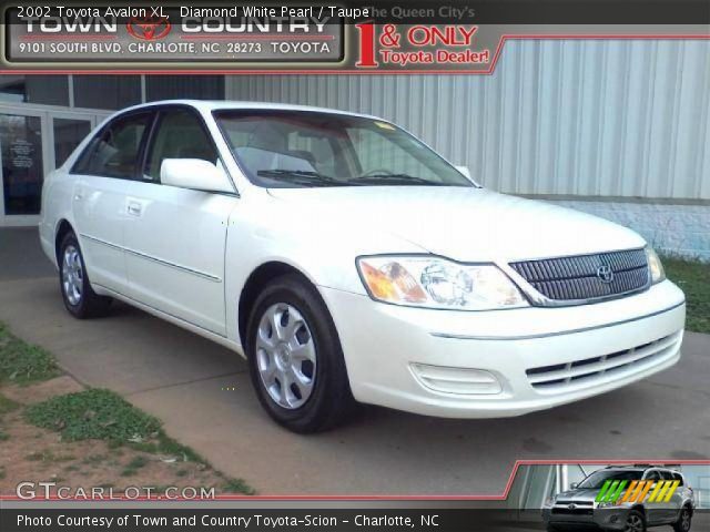 2002 Toyota Avalon XL in Diamond White Pearl