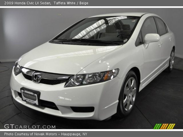 2009 Honda Civic LX Sedan in Taffeta White