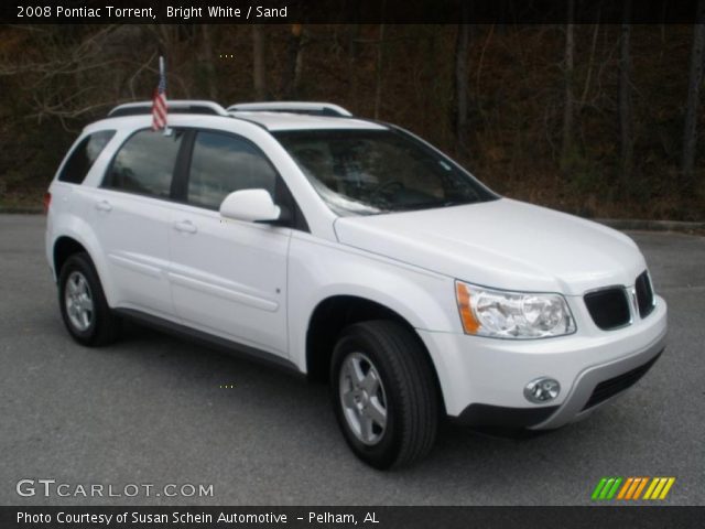 2008 Pontiac Torrent  in Bright White