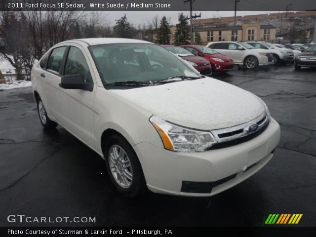 2011 Ford Focus SE Sedan in White Suede