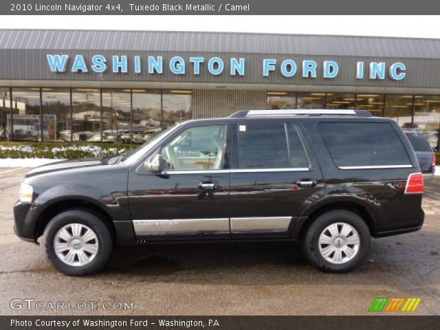 2010 Lincoln Navigator 4x4 in Tuxedo Black Metallic