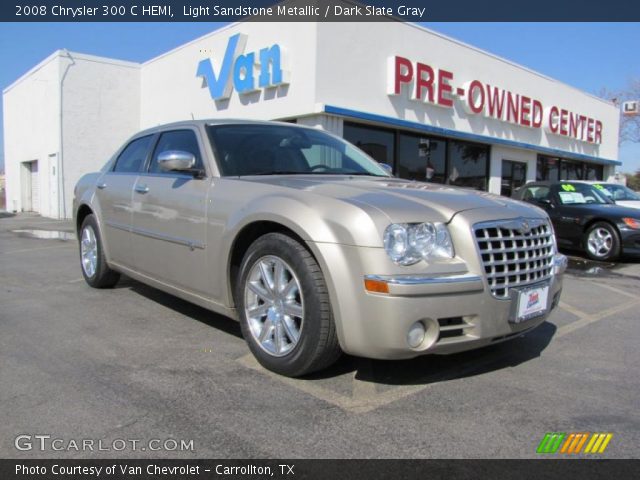 2008 Chrysler 300 C HEMI in Light Sandstone Metallic