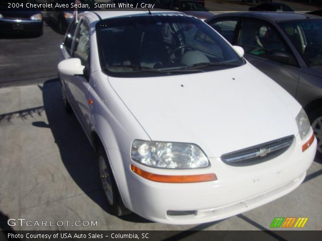 2004 Chevrolet Aveo Sedan in Summit White