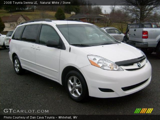 2008 Toyota Sienna LE in Natural White