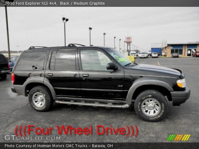 2000 Ford Explorer XLS 4x4 in Black