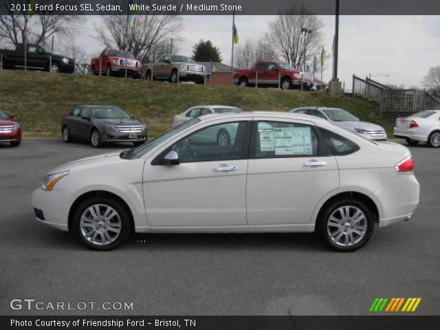 2011 Ford Focus SEL Sedan in White Suede