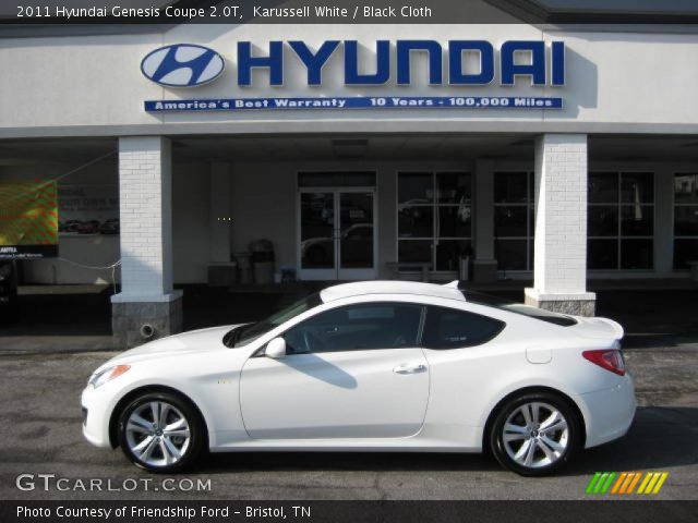 2011 Hyundai Genesis Coupe 2.0T in Karussell White