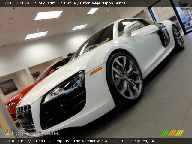 2011 Audi R8 5.2 FSI quattro in Ibis White