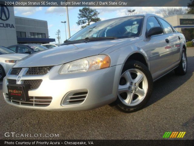 2004 Dodge Stratus SE Sedan in Bright Silver Metallic