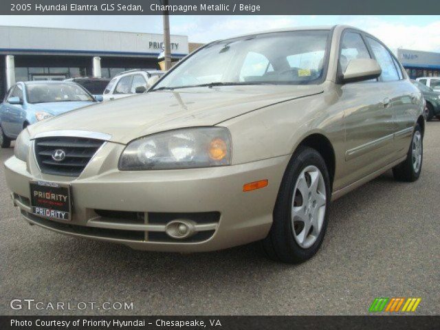 2005 Hyundai Elantra GLS Sedan in Champagne Metallic