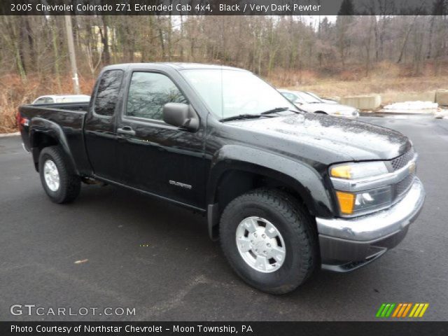 2005 Chevrolet Colorado Z71 Extended Cab 4x4 in Black