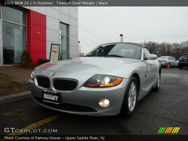 2003 BMW Z4 2.5i Roadster in Titanium Silver Metallic