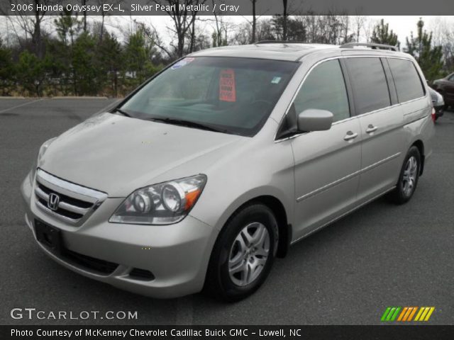 2006 Honda Odyssey EX-L in Silver Pearl Metallic