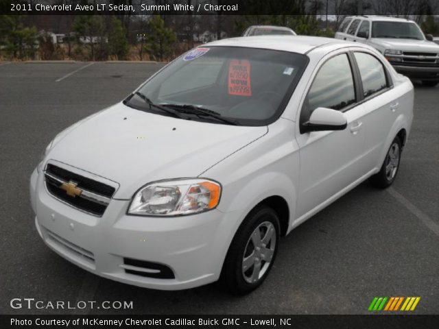2011 Chevrolet Aveo LT Sedan in Summit White