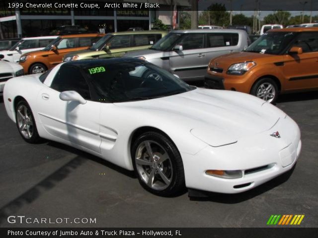 1999 Chevrolet Corvette Coupe in Arctic White