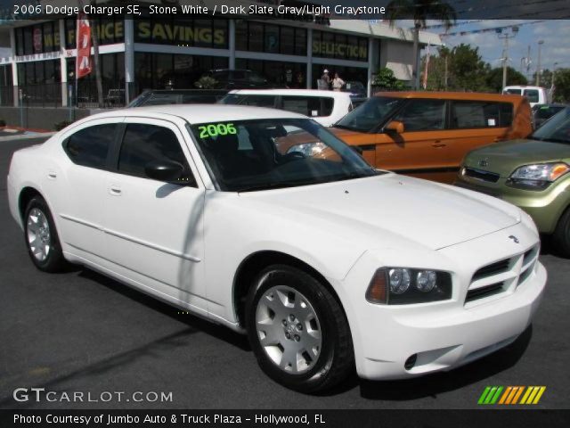 2006 Dodge Charger SE in Stone White