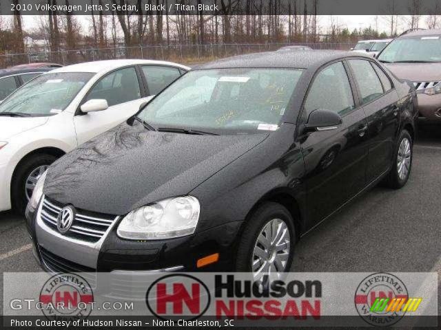 2010 Volkswagen Jetta S Sedan in Black