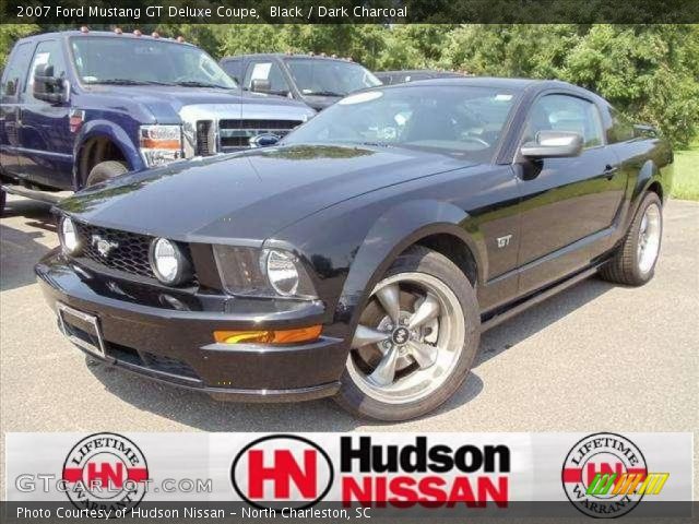 2007 Ford Mustang GT Deluxe Coupe in Black