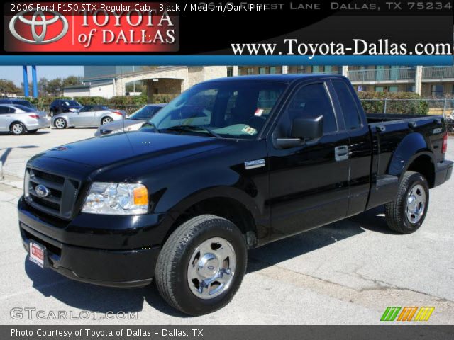 2006 Ford F150 STX Regular Cab in Black