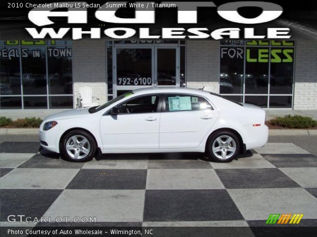 2010 Chevrolet Malibu LS Sedan in Summit White