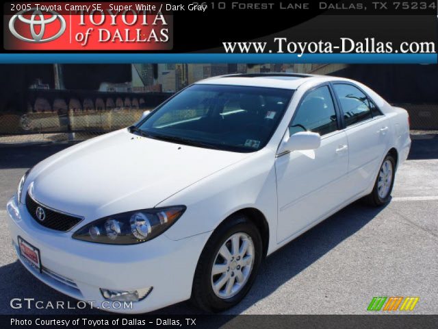 Toyota Camry 2005 Se. Super White 2005 Toyota Camry