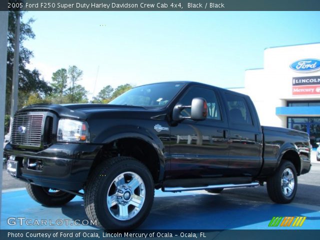 2005 Ford F250 Super Duty Harley Davidson Crew Cab 4x4 in Black