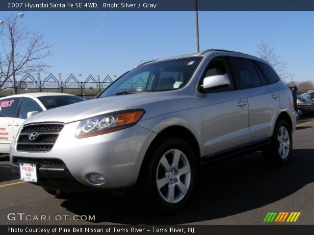 2007 Hyundai Santa Fe SE 4WD in Bright Silver