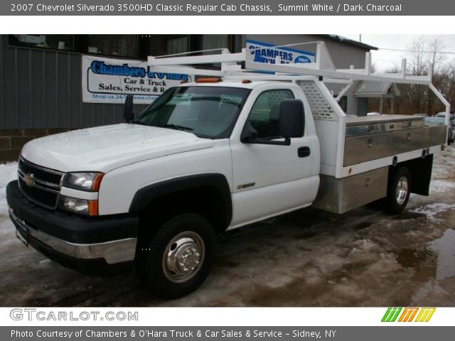 2007 Chevrolet Silverado 3500HD Classic Regular Cab Chassis in Summit White