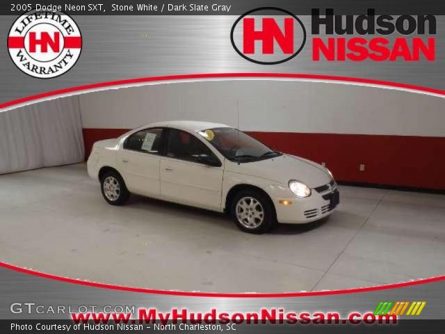 2005 Dodge Neon SXT in Stone White
