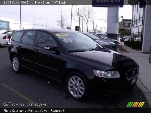 2008 Volvo V50 2.4i in Black Stone