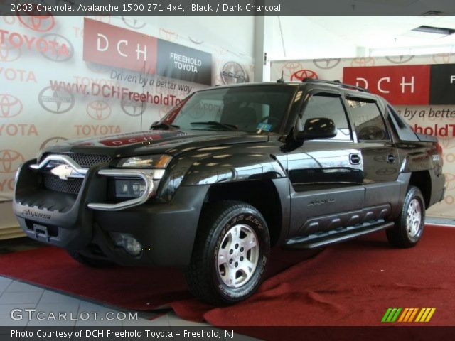 2003 Chevrolet Avalanche 1500 Z71 4x4 in Black