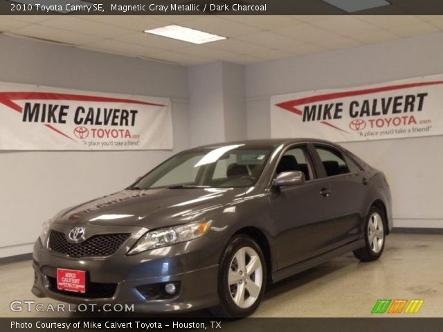 2010 Toyota Camry SE in Magnetic Gray Metallic