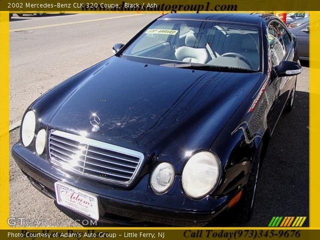 2002 Mercedes-Benz CLK 320 Coupe in Black
