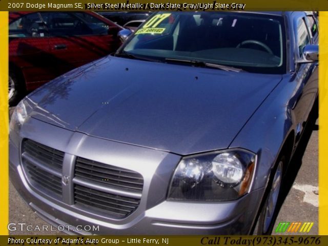 2007 Dodge Magnum SE in Silver Steel Metallic