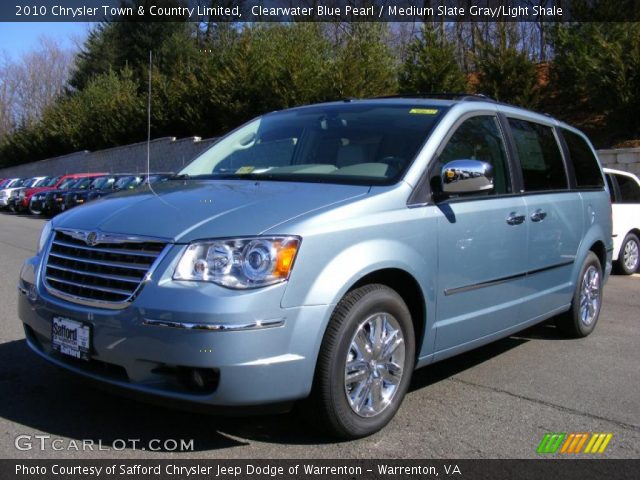 2010 Chrysler Town & Country Limited in Clearwater Blue Pearl