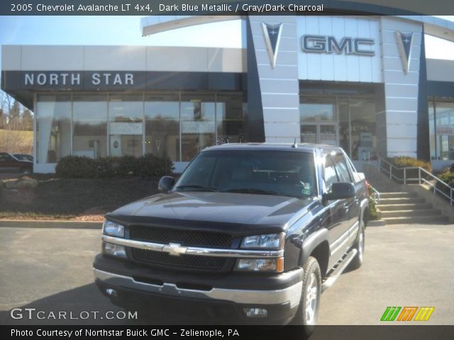 2005 Chevrolet Avalanche LT 4x4 in Dark Blue Metallic