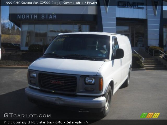 1999 GMC Savana Van G2500 Cargo in Summit White