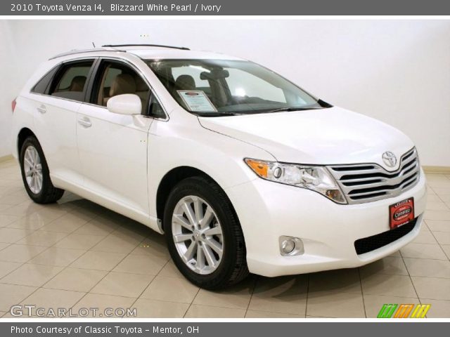 2010 Toyota Venza I4 in Blizzard White Pearl