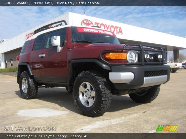 2008 Toyota FJ Cruiser 4WD in Brick Red