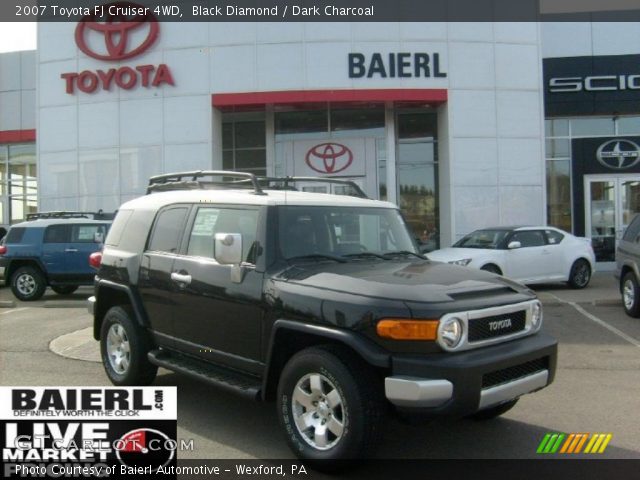 2007 Toyota FJ Cruiser 4WD in Black Diamond