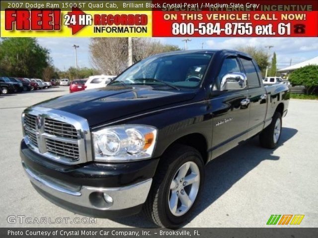 2007 Dodge Ram 1500 ST Quad Cab in Brilliant Black Crystal Pearl