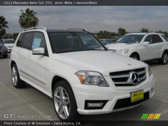2011 Mercedes-Benz GLK 350 in Arctic White