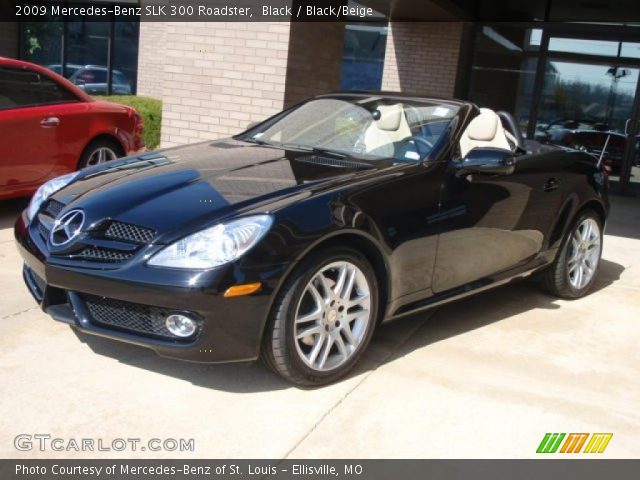 2009 Mercedes-Benz SLK 300 Roadster in Black